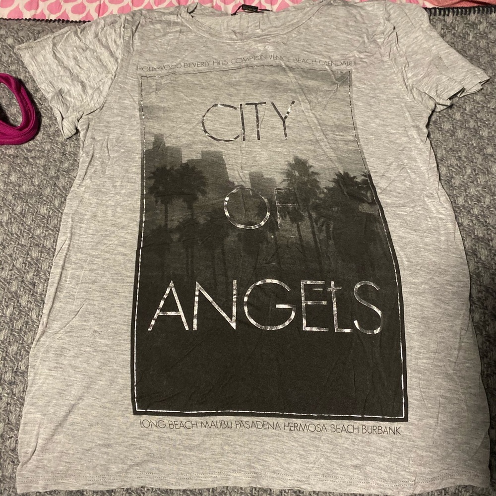 Forever 21 Gray 'City of Angels' Graphic Tee